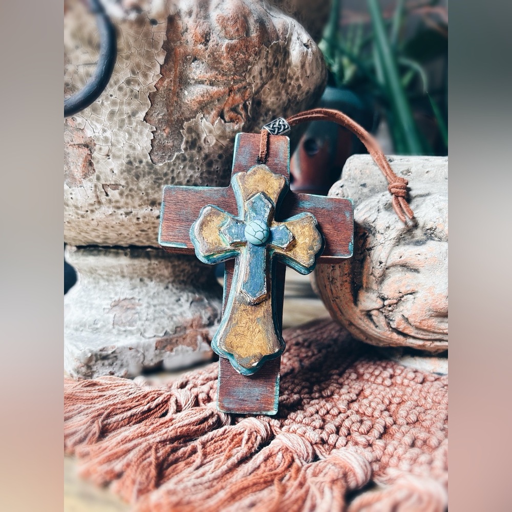 Ornament Cross